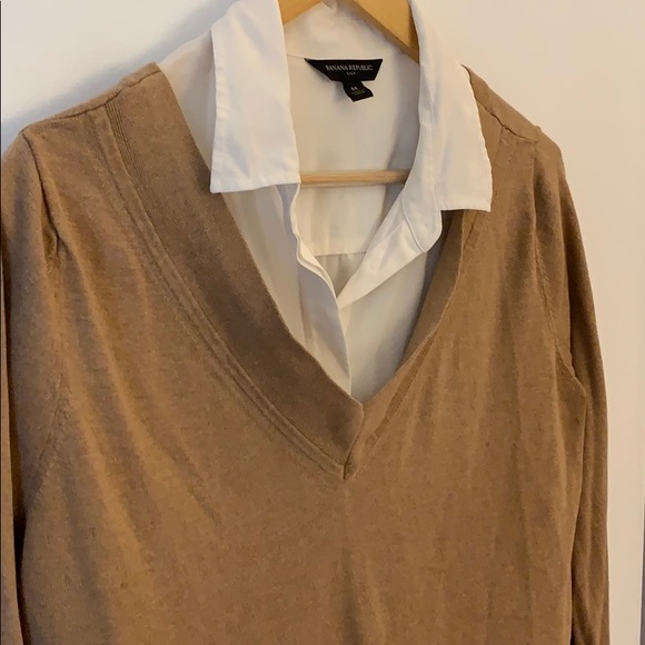 🧸Banana Republic silk cashmere v-neck sweater🧸 - Picture 7 of 7